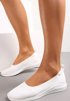 Białe Tenisówki Wsuwane z Elastyczną Cholewką Calvinus