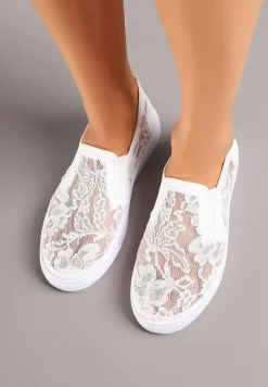 Białe Tenisówki z Koronkową Cholewką Fenvalia