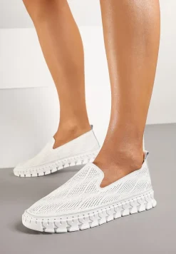 Białe Tenisówki ze Skóry Naturalnej Zdobione Perforacją Gonessea