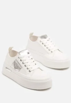 Białe Trampki na Grubej Podeszwie z Cyrkoniową Naszywką Penirea