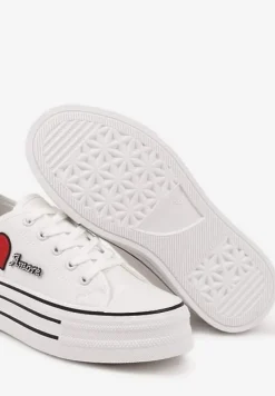 Białe Trampki na Grubej Podeszwie z Aplikacją i Napisem Eheria