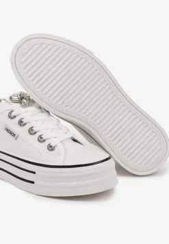 Białe Trampki na Platformie z Biżuteryjną Aplikacją Flortewis