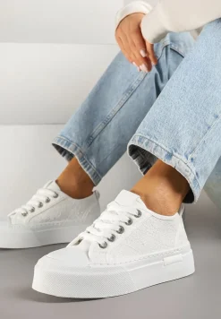 Białe Trampki na Platformie Ozdobione Haftem Talauri