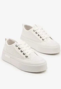 Białe Trampki na Platformie Ozdobione Haftem Talauri