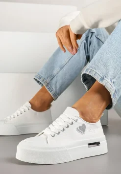 Białe Trampki na Platformie z Ozdobnym Napisem i Sercem Laviere