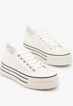 Białe Trampki na Platformie Ozdobione Koronką Emozi