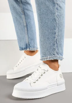 Białe Trampki na Platformie z Metaliczną Ozdobą Afleeria