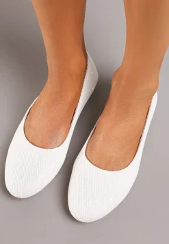 Białe Wsuwane Balerinki Brokatowe na Płaskiej Podeszwie Claremarie
