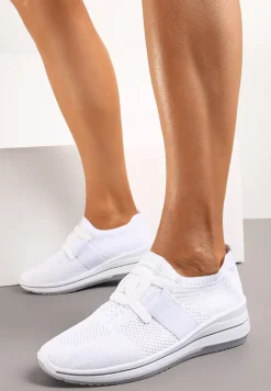 Białe Wsuwane Buty Sportowe na Niewysokim Koturnie Wianara