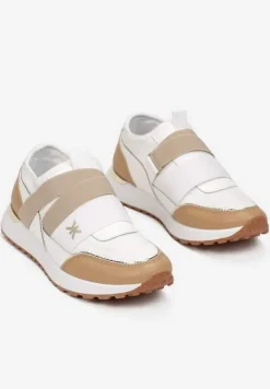 Biało-Beżowe Wsuwane Sneakersy z Metalicznymi Wstawkami i Elastycznym Paskiem Fanir
