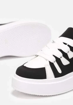 Biało-Czarne Sneakersy na Grubej Podeszwie przed Kostkę Alisis