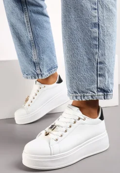 Biało-Czarne Sneakersy na Platformie z Metalowymi Zawieszkami i Cyrkoniami Nioko