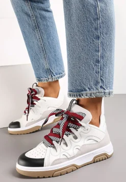 Biało-Czarne Sneakersy Ozdobione Brokatem z Oryginalnym Sznurowaniem Patricie