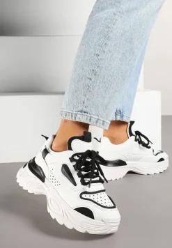 Biało-Czarne Sneakersy w Streetwearowym Stylu na Tłoczonej Podeszwie Nelasea