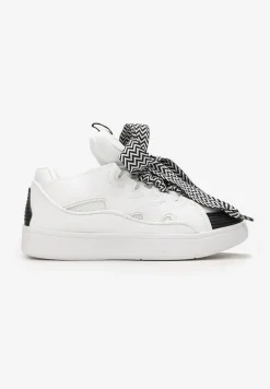 Biało-Czarne Sneakersy z Dekoracyjnym Sznurowaniem i Wstawką na Języku Cristen