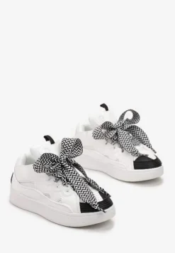 Biało-Czarne Sneakersy z Dekoracyjnym Sznurowaniem i Wstawką na Języku Cristen