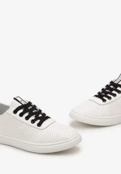 Biało-Czarne Tenisówki ze Skóry Naturalnej z Perforacją i Tasiemką z Napisem Toccatia