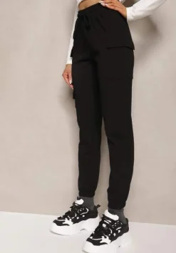 Biało-Czarny Komplet Dresowy Bluza o Krótkim Fasonie i Klasyczne Spodnie z Gumką w Talii Migosta