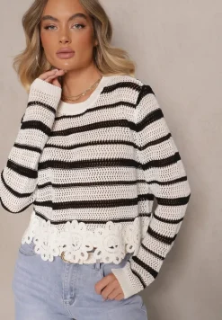 Biało-Czarny Krótki Sweter z Koronką i Ażurowym Wzorem Sovavia