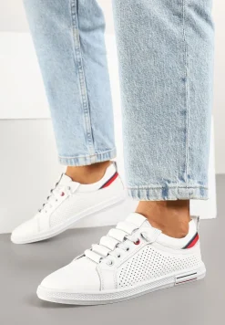 Biało-Granatowe Skórzane Tenisówki Pod Kostkę z Ozdobną Perforacją Mlinntia