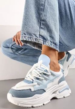 Biało-Niebieskie Sneakersy Ozdobnie Sznurowane z Wycięciami na Grubej Podeszwie Selvia