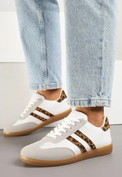 Biało-Panterkowe Sneakersy Typu Kultowe Tenisówki Zdobione Przeszyciami Remiana