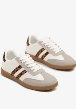 Biało-Panterkowe Sneakersy Typu Kultowe Tenisówki Zdobione Przeszyciami Remiana