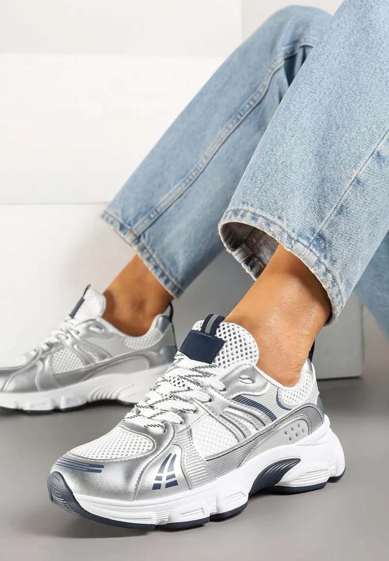 Biało-Srebrne Streetwearowe Sneakersy ze Wstawkami z Siateczki Deylisse