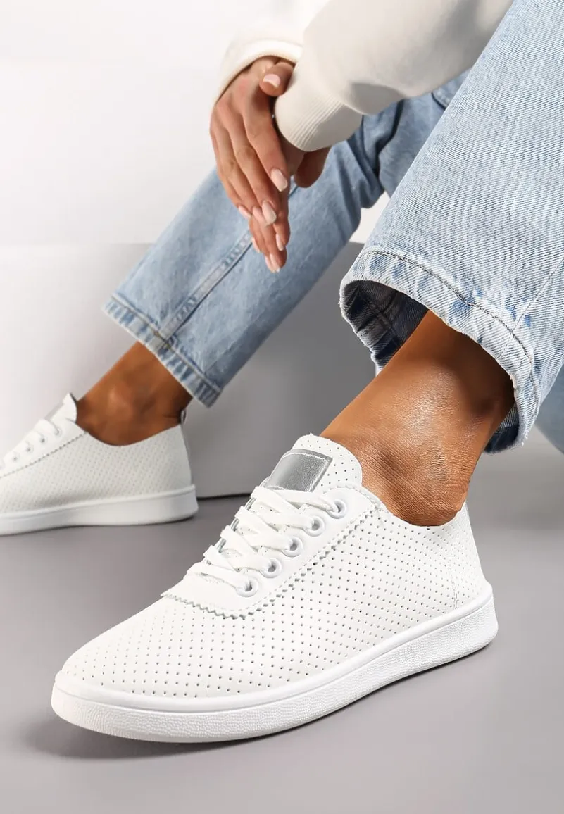 Biało-Srebrne Tenisówki przed Kostkę z Perforacją Rineli