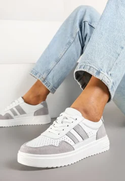 Biało-Szare Płaskie Sneakersy ze Skóry Naturalnej Ozdobione Paskami i Perforacją Floriwa