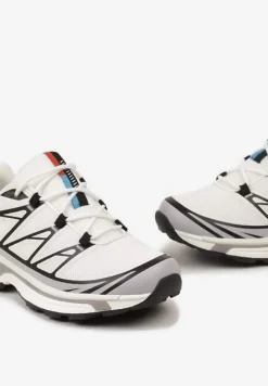 Biało-Szare Sneakersy z Ozdobnymi Wstawkami i Ściąganą Gumką Aineri