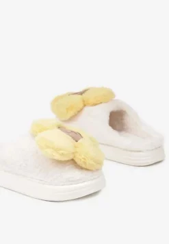 Biało-Żółte Płaskie Kapcie z Aplikacją Kwiatka 3D Temisia