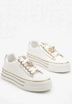 Biało-Złote Trampki na Platformie z Ozdobną Aplikacją w Kształcie Motyla Haniriel