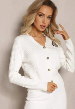Biały Kardigan z Wiskozy z Warkoczowym Splotem z Guzikami i Naszywką Cottia