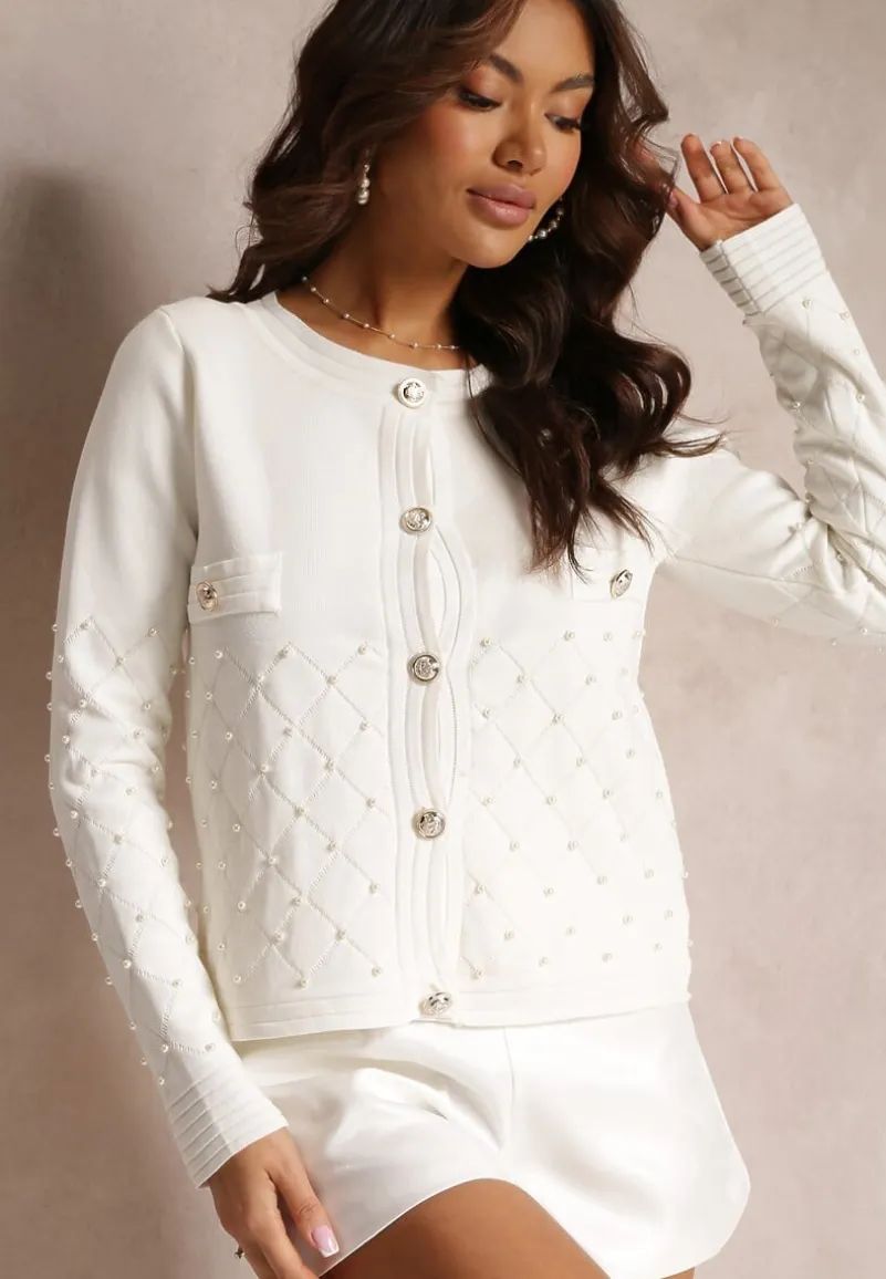 Biały Kardigan Zapinany z Perłami Kilfa