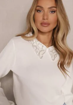 Biały Sweter z Wiskozą z Ozdobnym Kołnierzykiem Avlinda