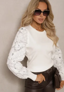Biały Sweter z Wiskozą z Ozdobnymi Rękawami z Koronki z Cekinami Tilitana