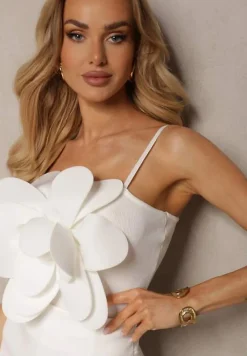 Biały Top z Dodatkiem Wiskozy na Ramiączkach z Regulacją Ozdobiony Kwiatową Aplikacją Vienara