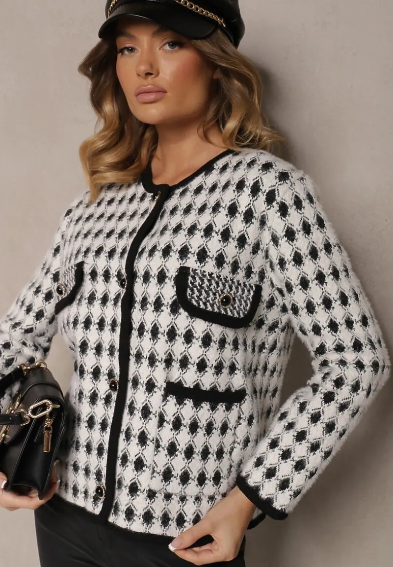 Biały Wiskozowy Kardigan Ozdobiony Wzorem w Pepitkę i Guzikami Saveri