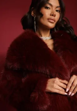 Bordowa Klasyczna Kurtka Futerko z Szerokim Kołnierzem Sannithra