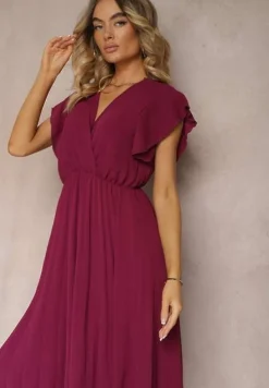 Bordowa Sukienka z Trójkątnym Dekoltem z Gumką w Pasie o Plisowanym Kroju Doetta