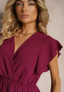 Bordowa Sukienka z Trójkątnym Dekoltem z Gumką w Pasie o Plisowanym Kroju Doetta