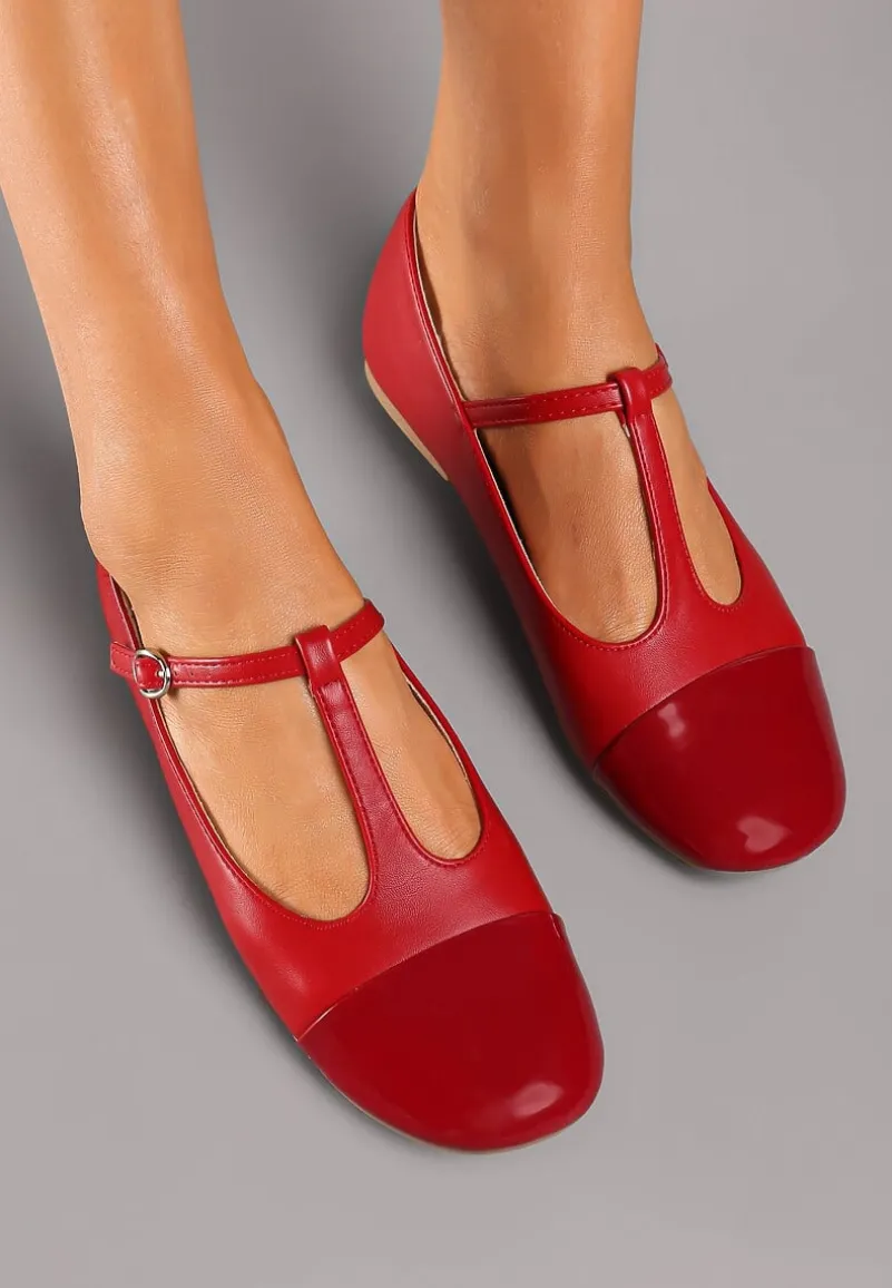 Bordowe Balerinki na Płaskiej Podeszwie z Lakierowanym Noskiem i Sprzączką Lerirra