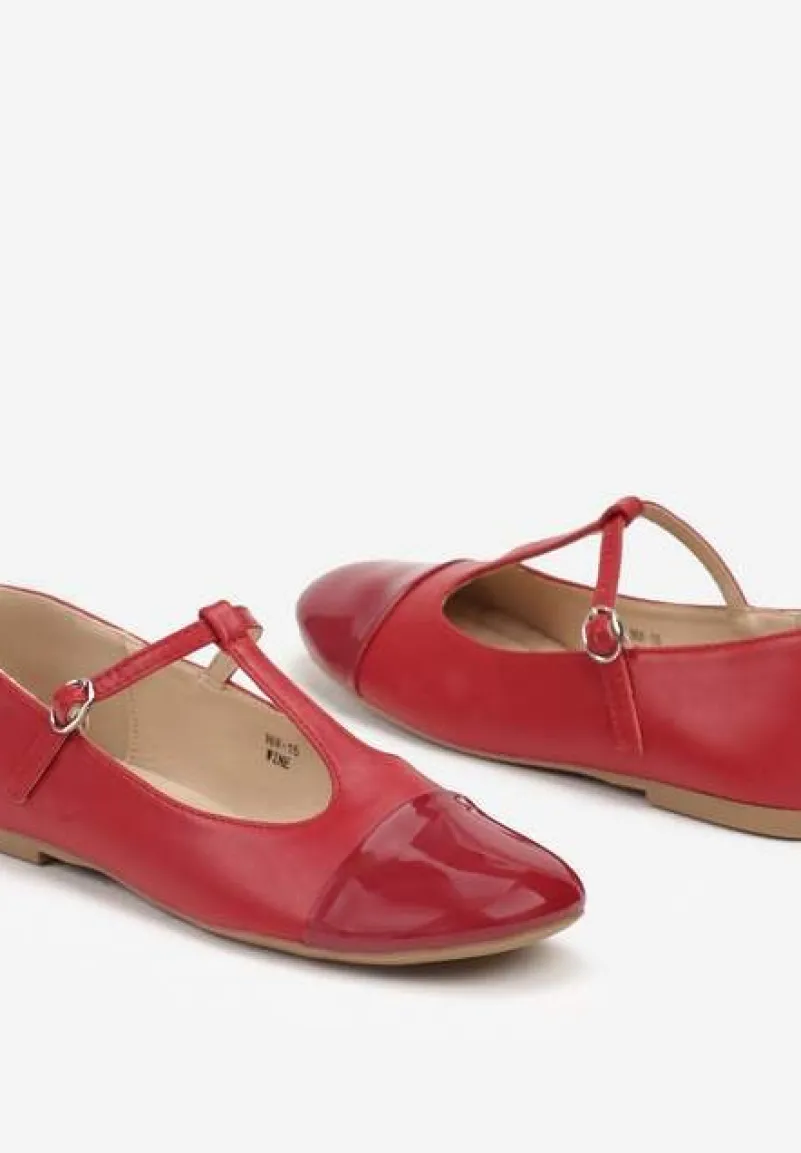 Bordowe Balerinki na Płaskiej Podeszwie z Lakierowanym Noskiem i Sprzączką Lerirra