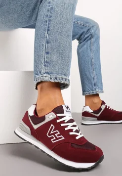 Bordowe Buty Sportowe z Imitacji Zamszu z Naszywką Lysadna