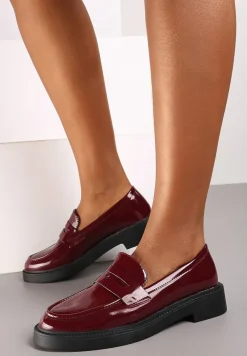 Bordowe Klasyczne Mokasyny z Lakierowanej Ekoskóry Felisse