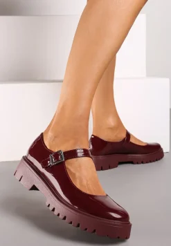 Bordowe Lakierowane Półbuty z Okrągłymi Noskami i Sprzączką Livane