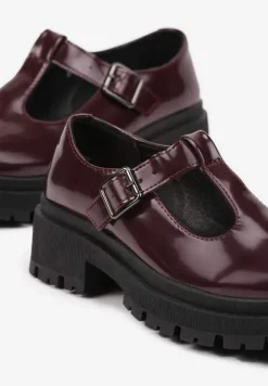 Bordowe Płaskie Półbuty z Paskami na Sprzączkę Elosie
