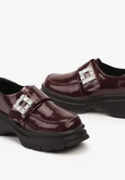 Bordowe Półbuty Lakierowane na Platformie Ozdobione Cyrkoniami Mezisha
