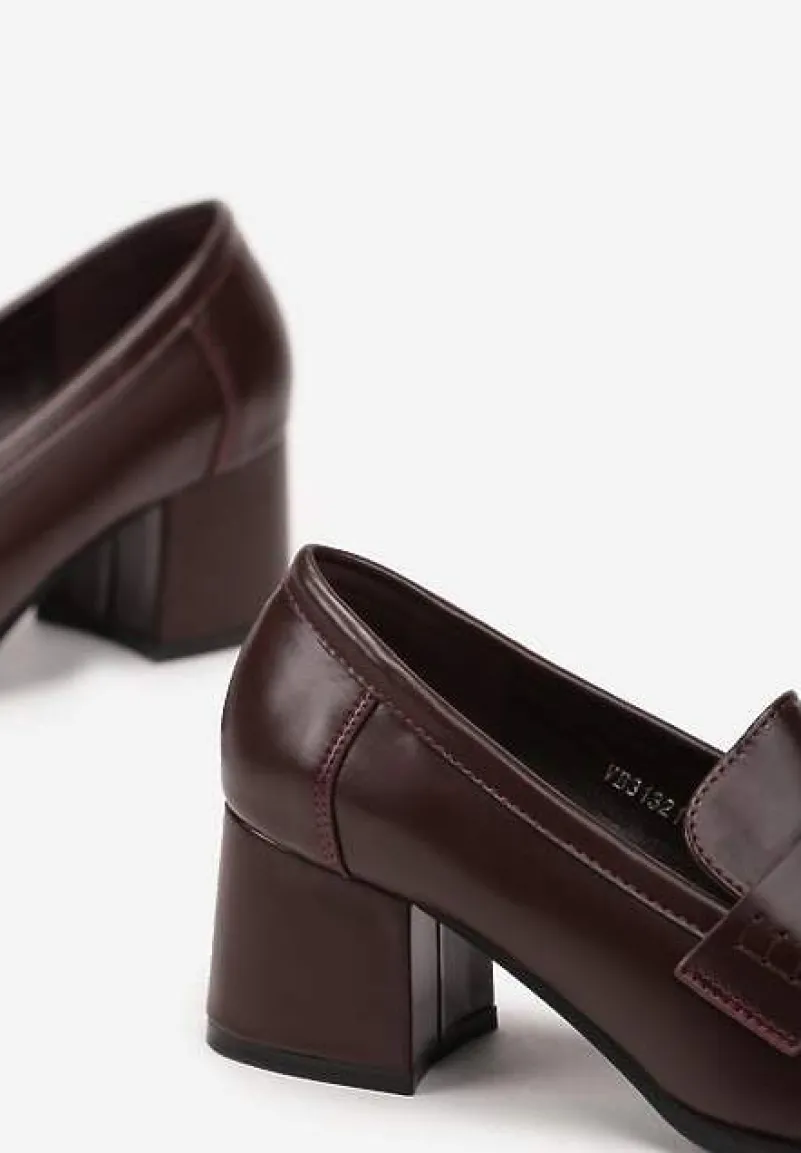 Bordowe Półbuty na Niskim Słupku z Ozdobnym Paskiem i Kwadratowym Noskiem Porride